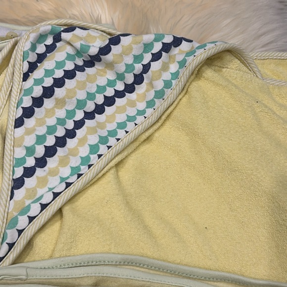 Baby’s First Bath Hooded Bath Towels Duck & Sailor Theme Yellow/Blue/White - Picture 6 of 6